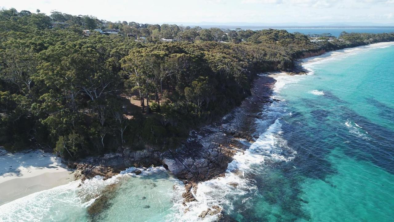 Ocean View Villas Vincentia Bagian luar foto